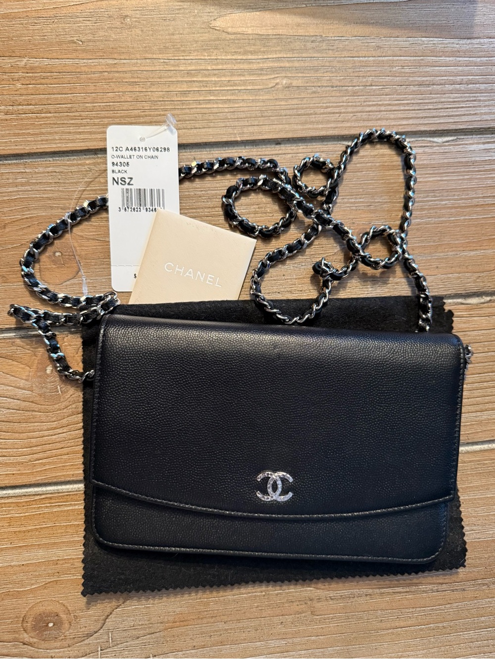 Chanel Caviar WOC